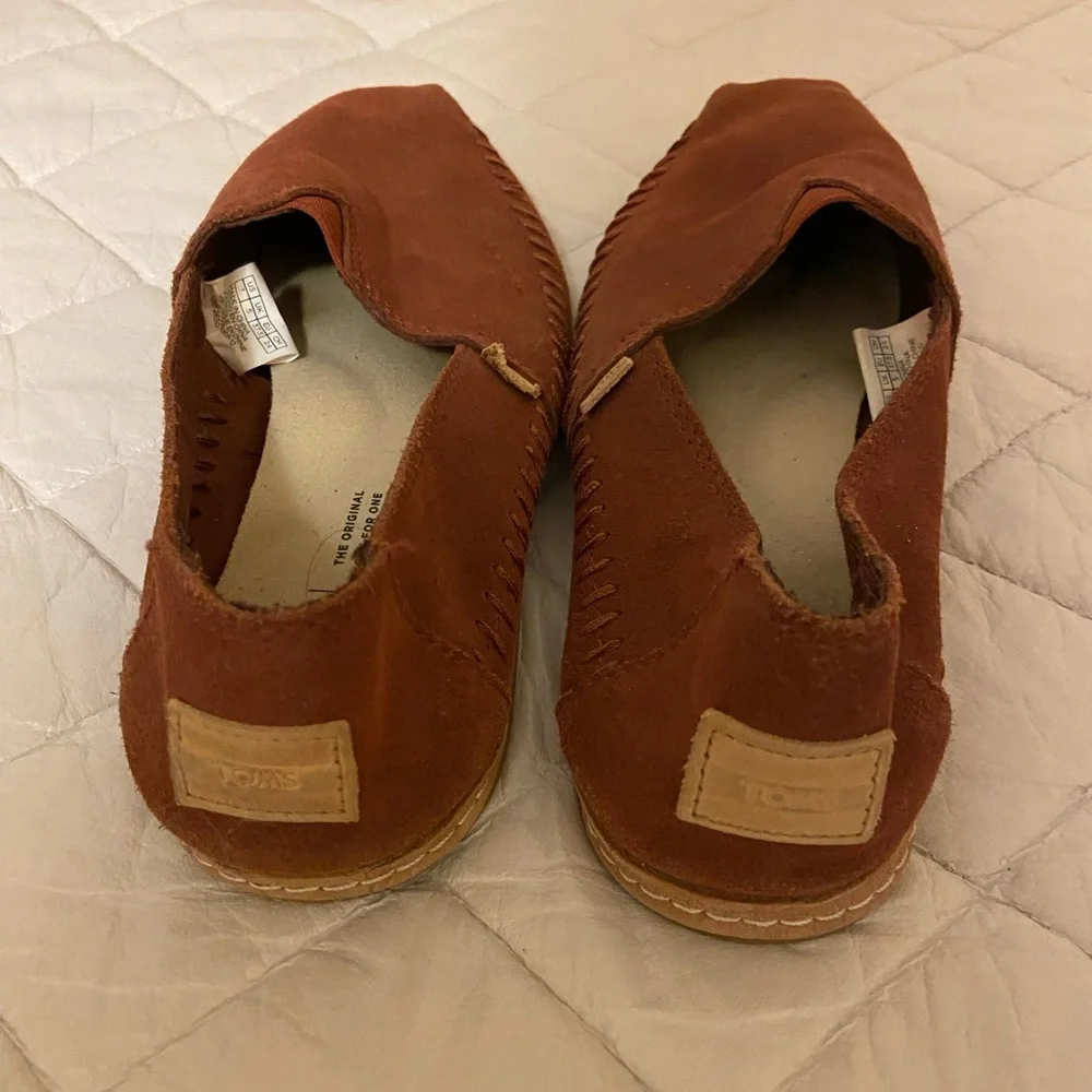 Toms Womens Suede Loafers - Picture 4 of 6